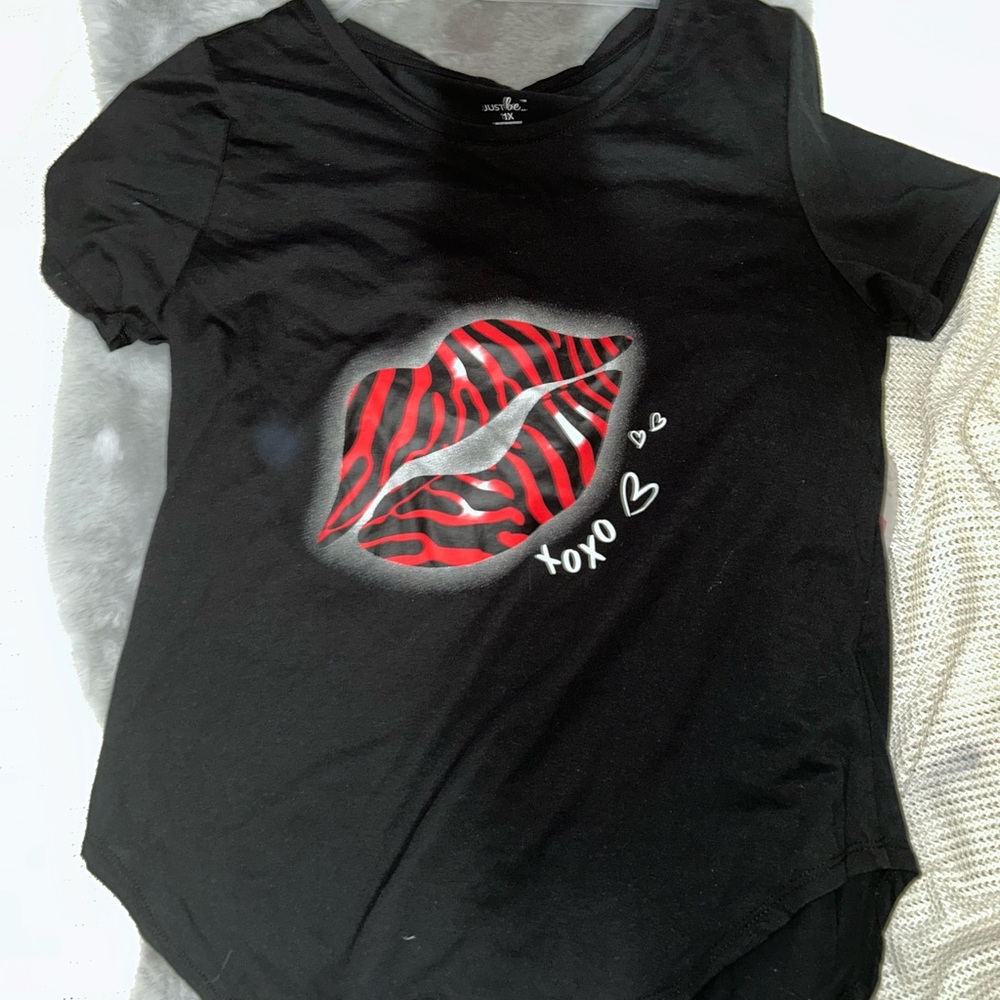 Women Valentine’s Day shirt